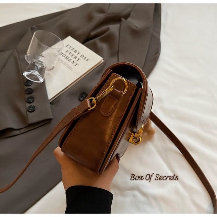 Niche Fashion Cross Body Bag